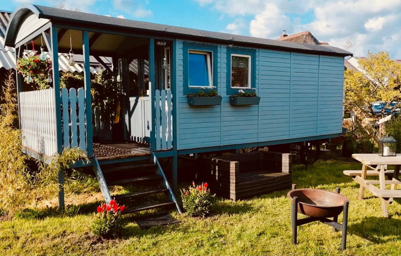 Wijhe Pipowagen Mammaloe Bed & Breakfast エクステリア 写真